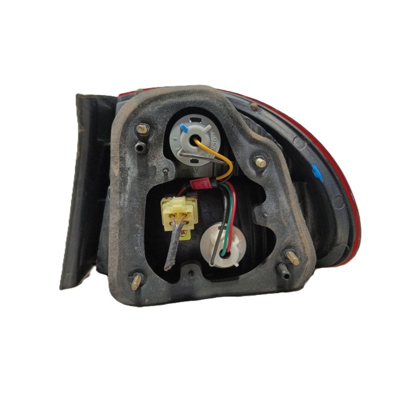 Recambio de piloto trasero izquierdo para daewoo lanos (klat) 1.5 referencia OEM IAM   