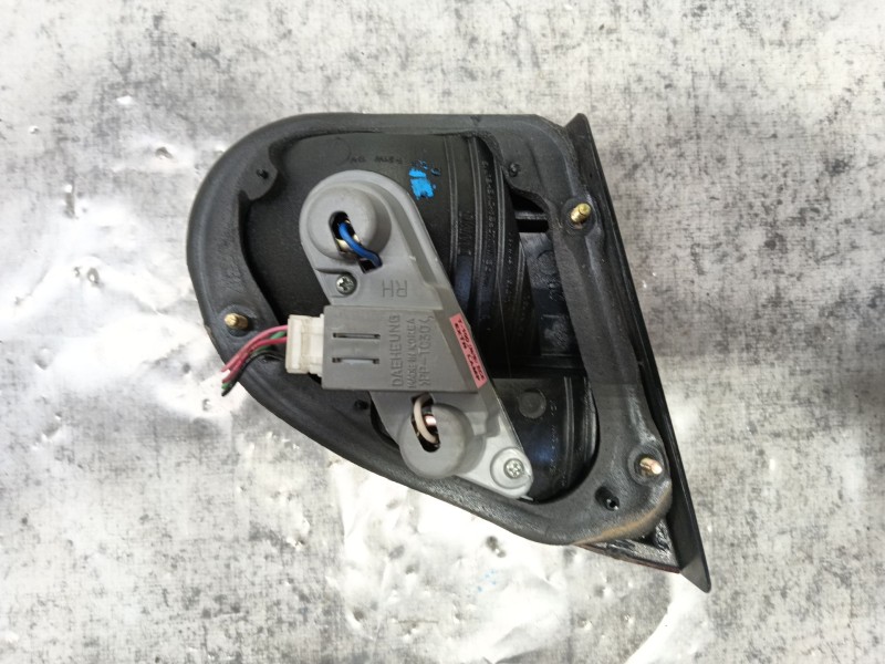 Recambio de piloto trasero derecho interior para daewoo lanos (klat) 1.5 referencia OEM IAM   