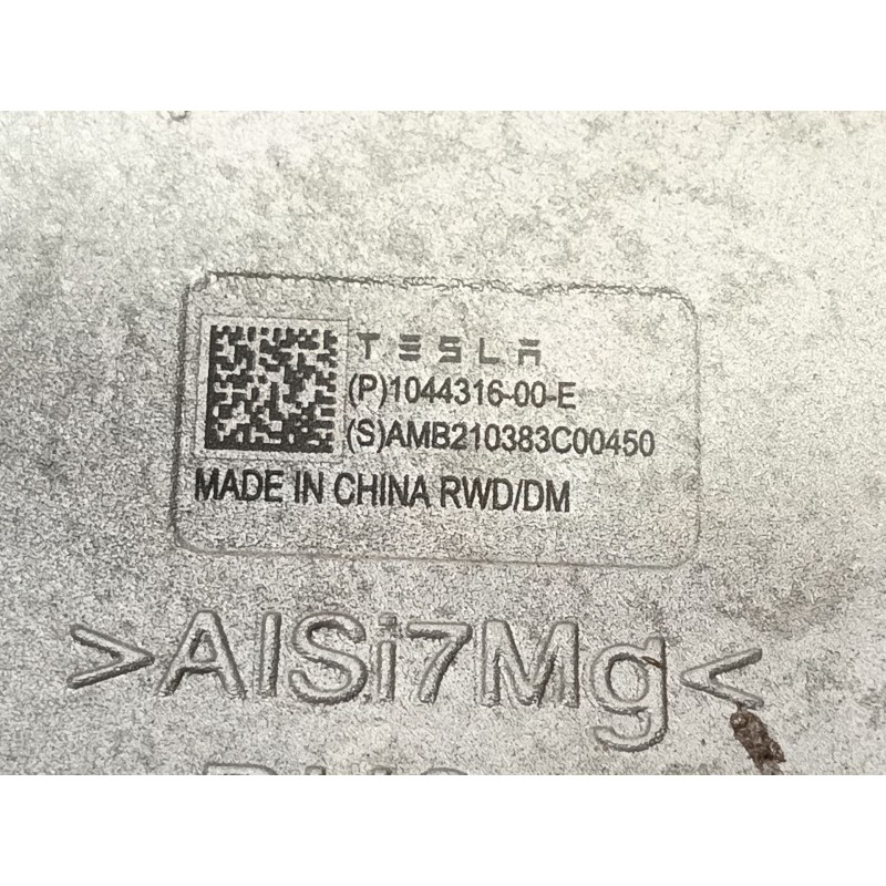 Recambio de mangueta delantera derecha para tesla model 3 (5yj3) ev awd referencia OEM IAM   