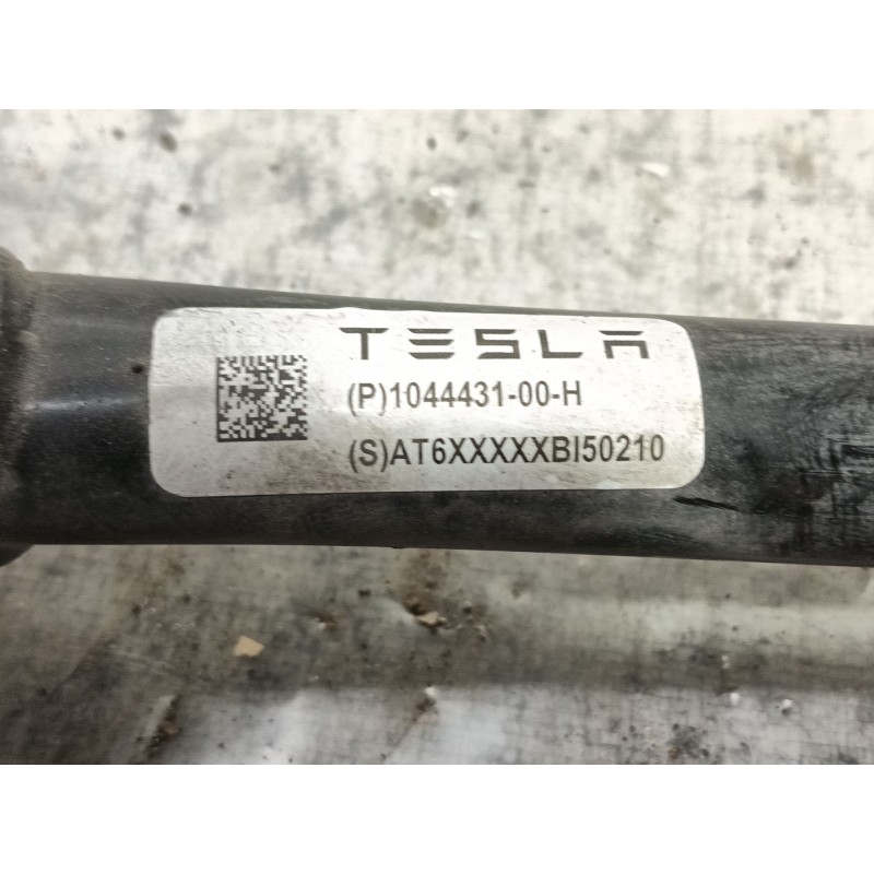 Recambio de brazo suspension superior trasero derecho para tesla model 3 (5yj3) ev awd referencia OEM IAM   