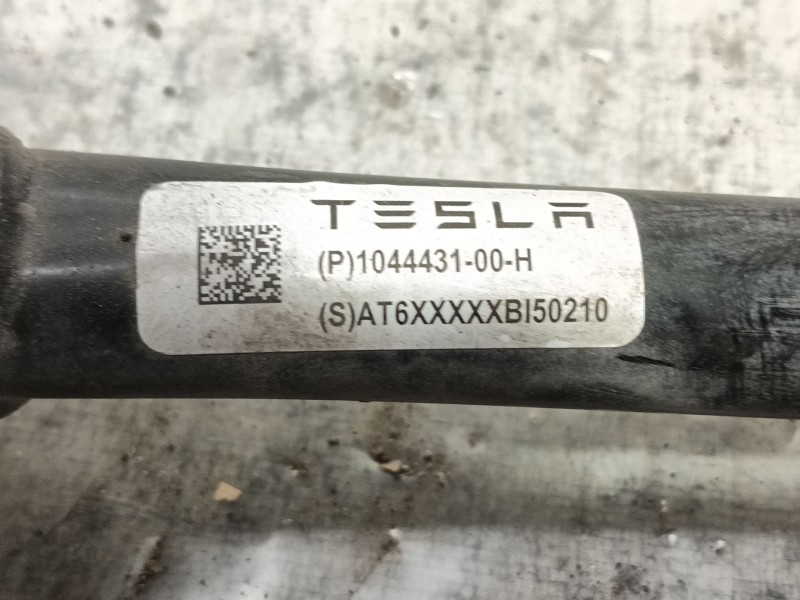 Recambio de brazo suspension superior trasero derecho para tesla model 3 (5yj3) ev awd referencia OEM IAM   