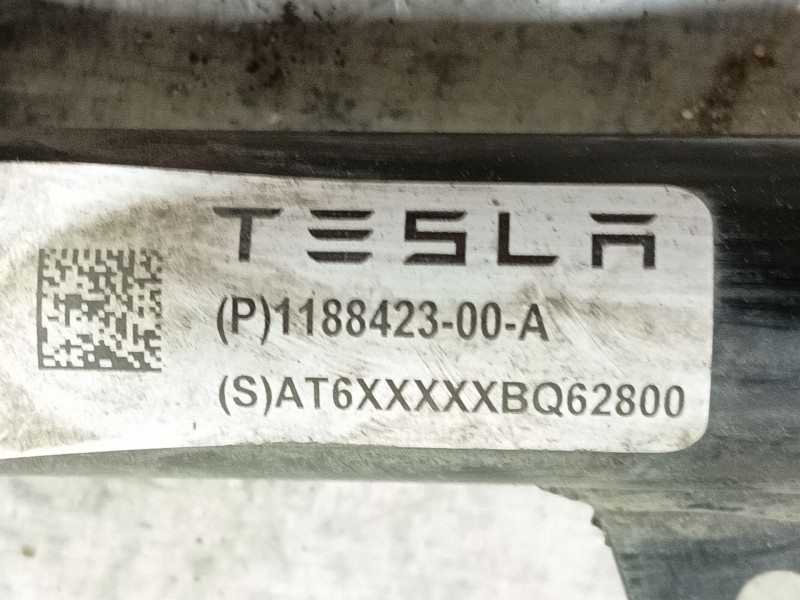 Recambio de brazo suspension superior trasero derecho para tesla model 3 (5yj3) ev awd referencia OEM IAM  118842300A 