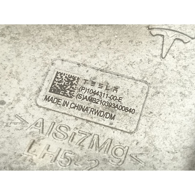 Recambio de mangueta delantera izquierda para tesla model 3 (5yj3) ev awd referencia OEM IAM   