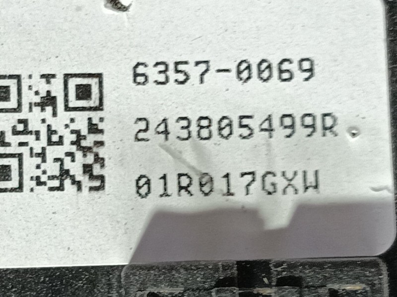 Recambio de caja reles / fusibles para renault captur ii referencia OEM IAM   