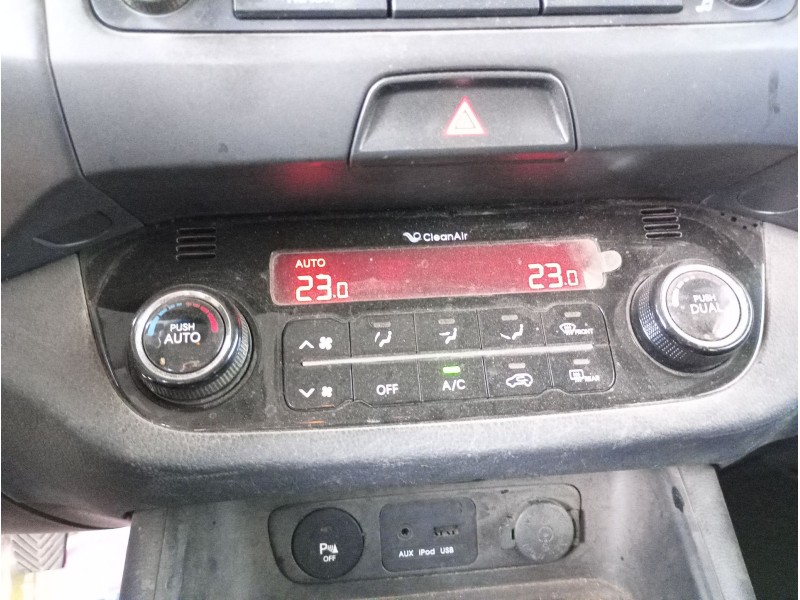 Recambio de mando calefaccion / aire acondicionado para kia sportage iii (sl) 1.7 crdi referencia OEM IAM   