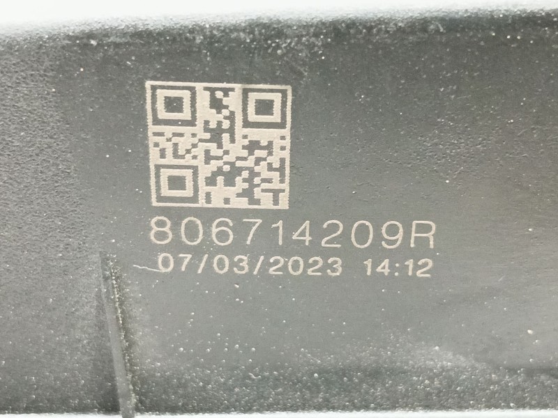 Recambio de maneta exterior trasera izquierda para renault captur ii referencia OEM IAM  806714209R 