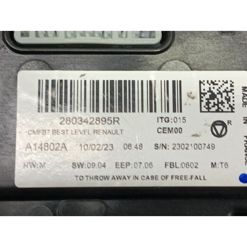 Recambio de pantalla multifuncion para renault captur ii referencia OEM IAM   