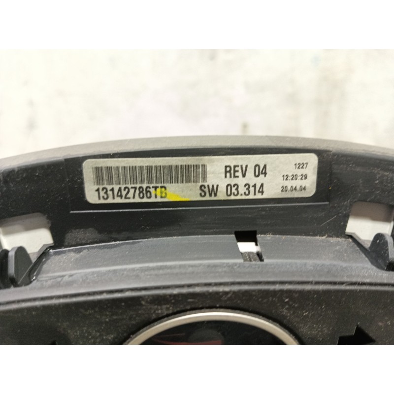 Recambio de cuadro instrumentos para opel astra h (a04) 1.8 (l48) referencia OEM IAM  13142786TB 