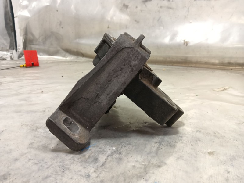 Recambio de soporte motor para ford c-max titanium referencia OEM IAM   