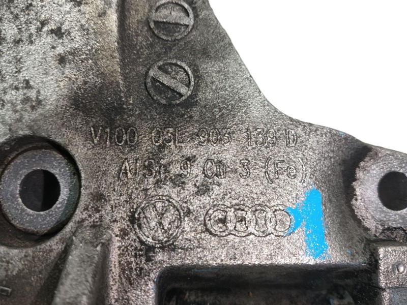 Recambio de soporte alternador para volkswagen passat berlina (3c2) advance referencia OEM IAM  03L903139D 