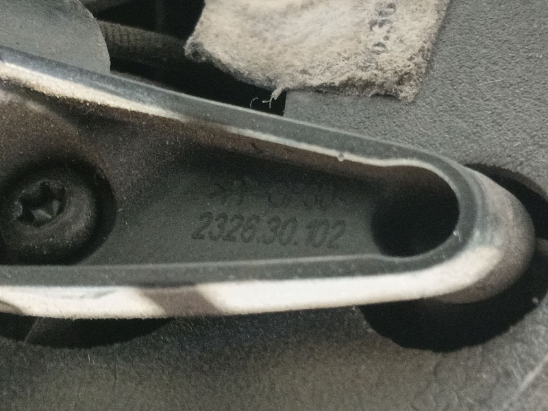 Recambio de retrovisor derecho para dacia duster sl audacia 4x2 referencia OEM IAM 024363  