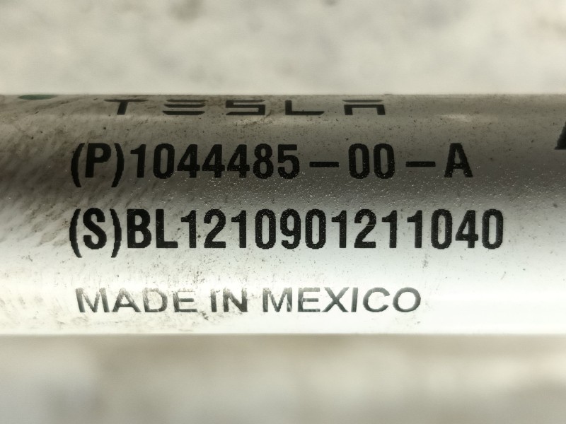 Recambio de barra estabilizadora trasera para tesla model 3 (5yj3) ev awd referencia OEM IAM   