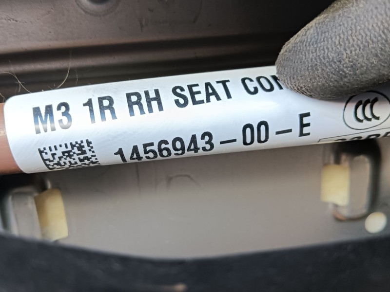 Recambio de juego asientos completo para tesla model 3 (5yj3) ev awd referencia OEM IAM   