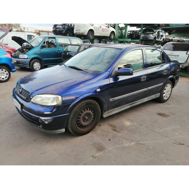 opel astra g sedán (t98) del año 2001