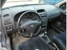 opel astra g sedán (t98) del año 2001 2