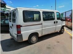 peugeot boxer autobús (230p) del año 2001 2