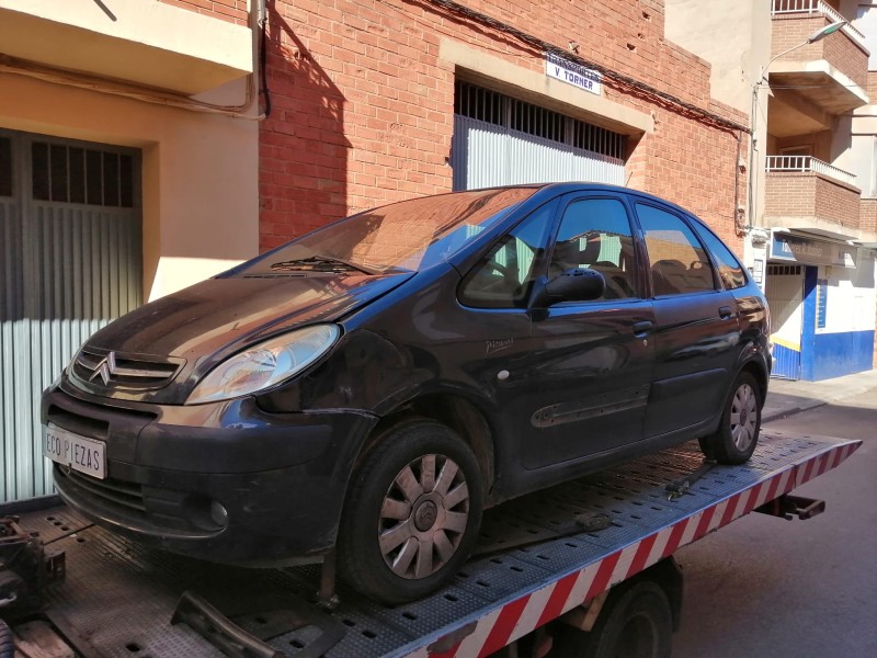 citroën xsara picasso (n68) del año 2004