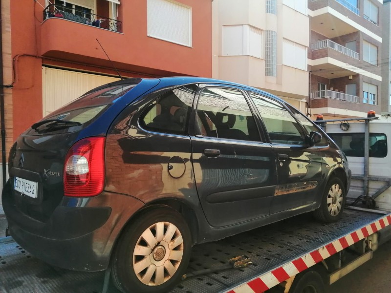 citroën xsara picasso (n68) del año 2004