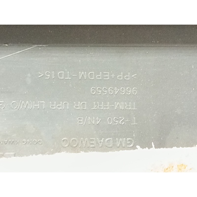 Recambio de guarnecido puerta delantera izquierda para chevrolet aveo / kalos sedán (t250, t255) 1.4 referencia OEM IAM   