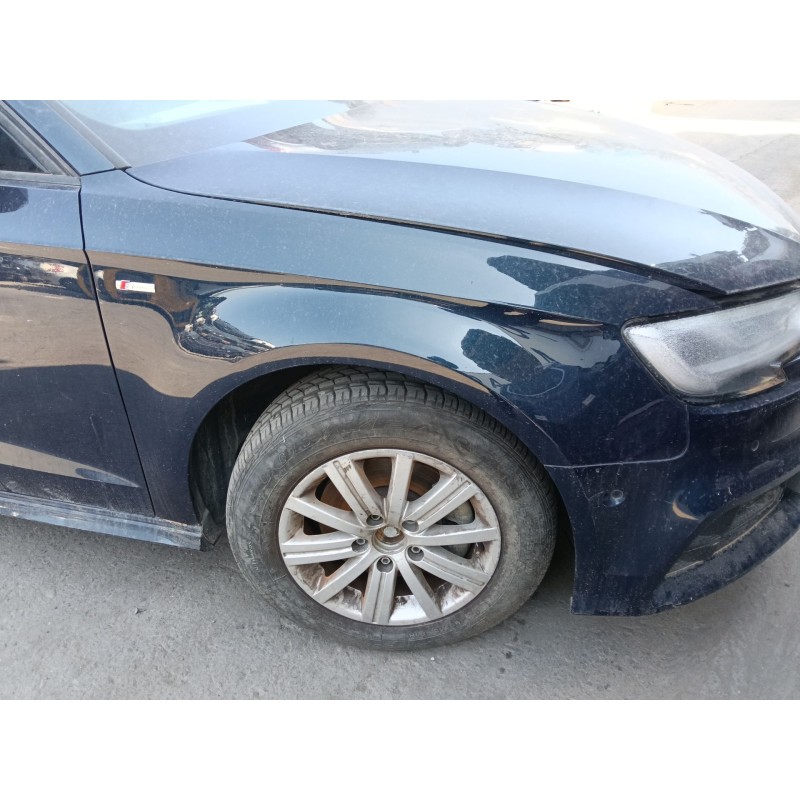 Recambio de aleta delantera derecha para audi a3 sportback (8va, 8vf) 30 tfsi referencia OEM IAM 8V0821106L  