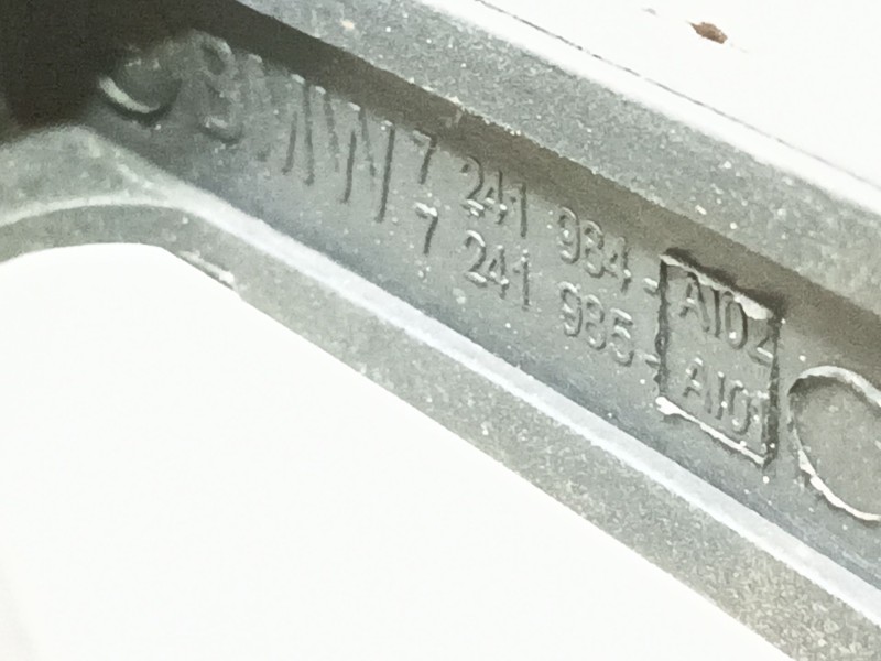 Recambio de brazo limpia trasero para bmw serie 1 lim. (f20) 114d referencia OEM IAM  7241985A 