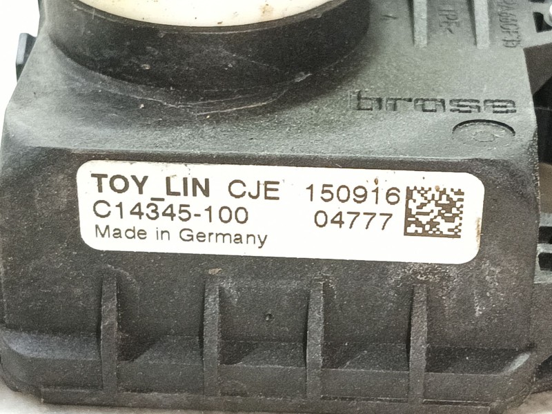 Recambio de elevalunas delantero derecho para toyota verso (_r2_) 1.6 d4-d (war20_) referencia OEM IAM  857100F031 
