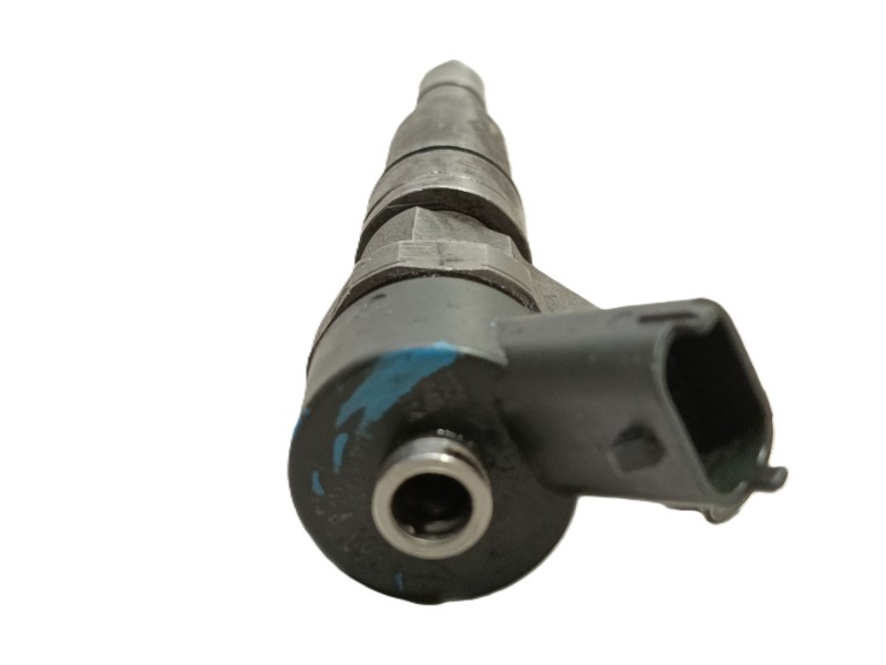 Recambio de inyector para bmw serie 5 berlina (e39) 530d referencia OEM IAM 0445110029  2354093