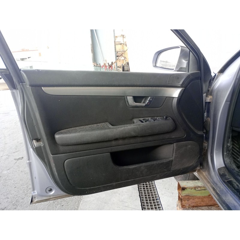 Recambio de guarnecido puerta delantera izquierda para audi a4 b7 avant (8ed) 2.5 tdi referencia OEM IAM   