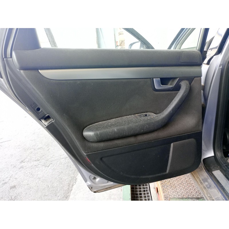 Recambio de guarnecido puerta trasera izquierda para audi a4 b7 avant (8ed) 2.5 tdi referencia OEM IAM   