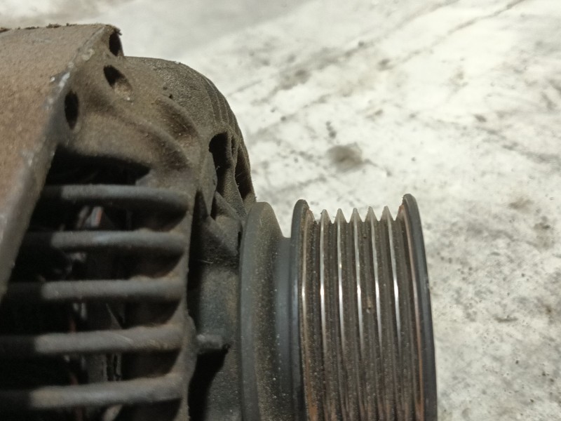 Recambio de alternador para renault laguna (b56) 2.0 16v rti (b56d) referencia OEM IAM  2541809A 