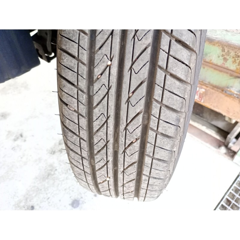 Recambio de neumatico para nissan micra iii (k12) 1.2 16v referencia OEM IAM 165/65R1581T 2 OVATION