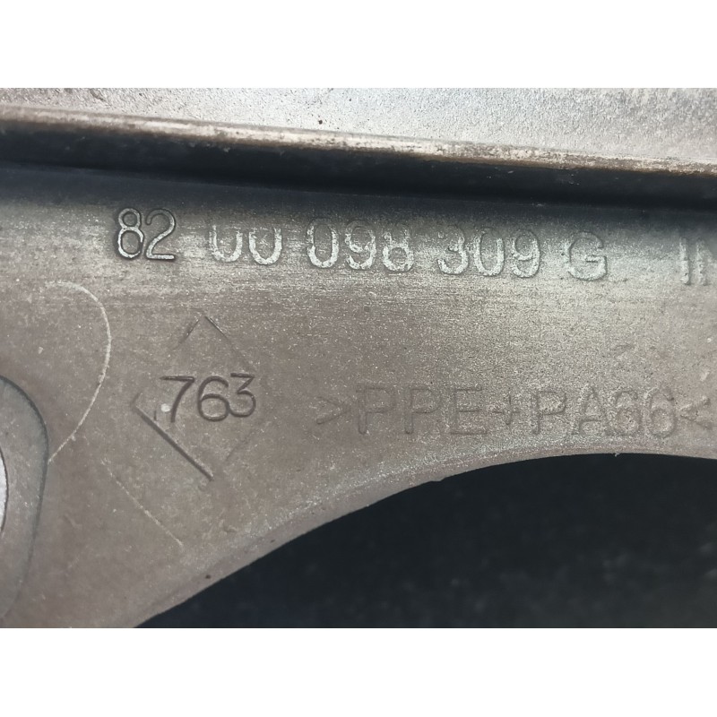 Recambio de aleta delantera izquierda para renault modus authentique referencia OEM IAM  8200098309G 