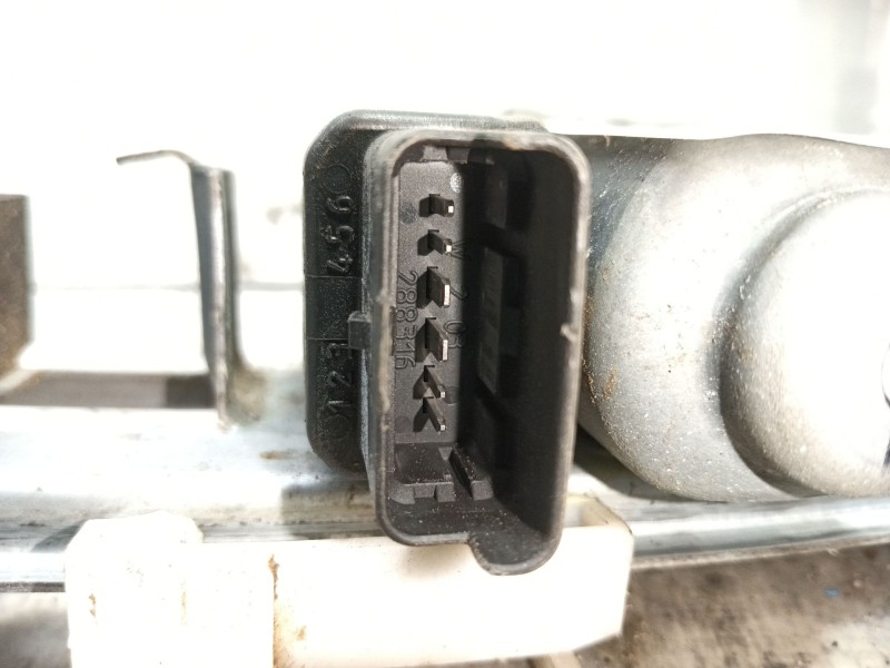 Recambio de elevalunas trasero derecho para renault megane ii berlina 5p authentique referencia OEM IAM   