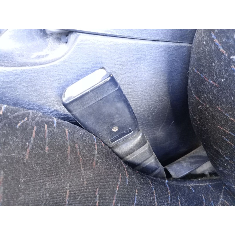 Recambio de enganche cinturon delantero izquierdo para hyundai coupe i (rd) 2.0 16v referencia OEM IAM   