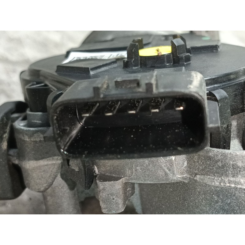 Recambio de motor limpia delantero para renault captur ii referencia OEM IAM  288003426RB 