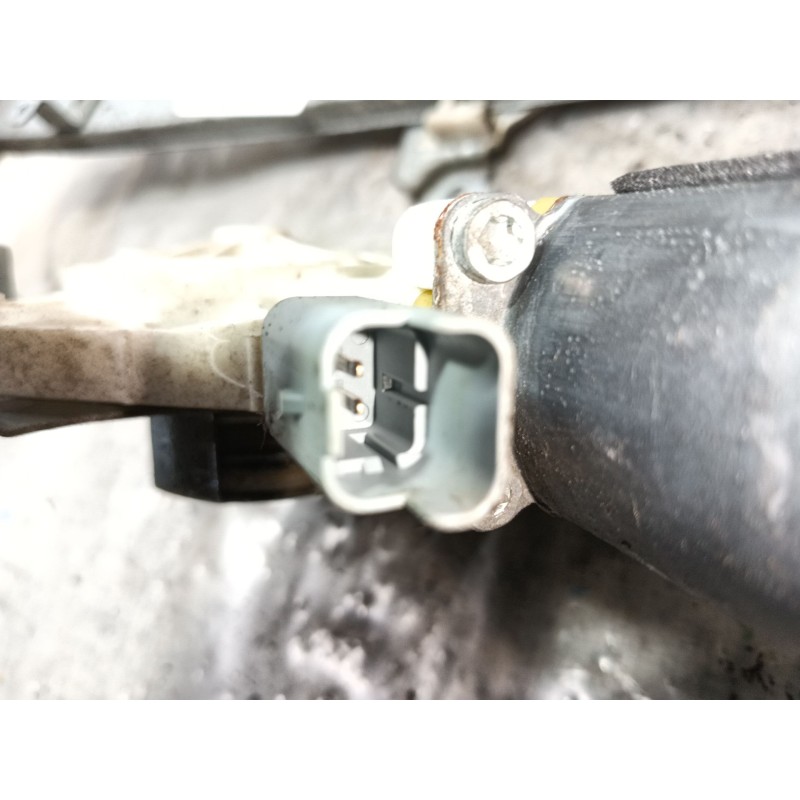 Recambio de elevalunas delantero izquierdo para nissan micra iii (k12) 1.2 16v referencia OEM IAM   