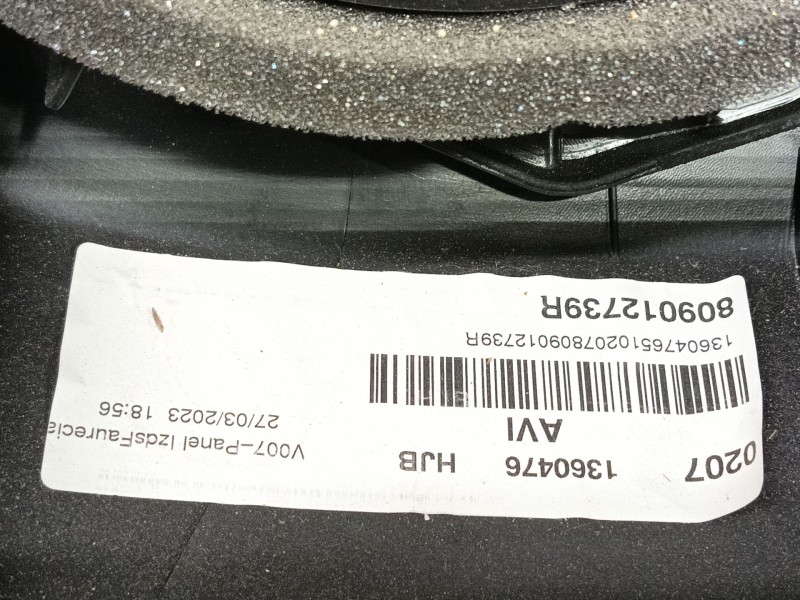 Recambio de guarnecido puerta delantera izquierda para renault captur ii referencia OEM IAM   