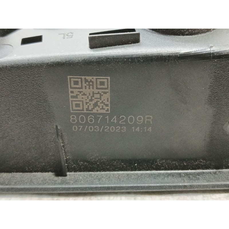 Recambio de maneta interior delantera izquierda para renault captur ii referencia OEM IAM   