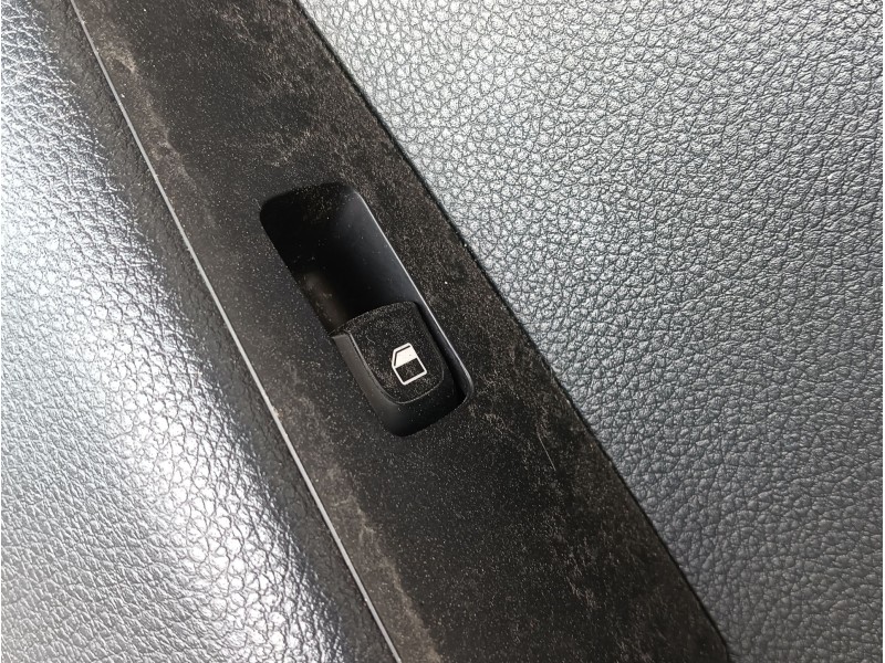 Recambio de puerta trasera derecha para kia picanto iii (ja) 1.0 referencia OEM IAM COMPLETA  