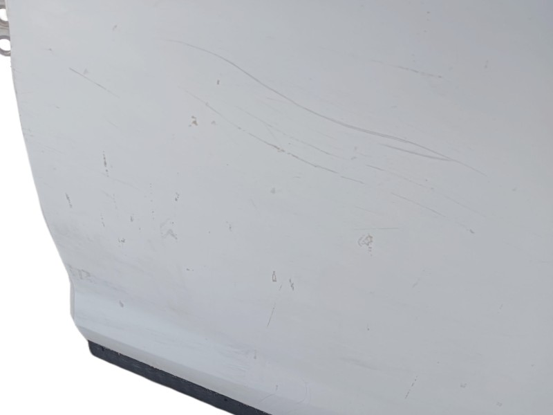 Recambio de puerta trasera izquierda para ford kuga i 2.0 tdci 4x4 referencia OEM IAM P8V41S24631AA  