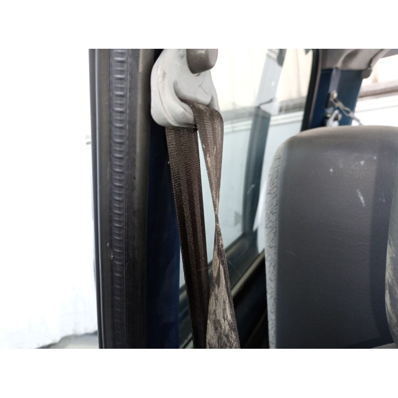 Recambio de cinturon seguridad trasero derecho para nissan serena (c23) 2.3 d referencia OEM IAM   