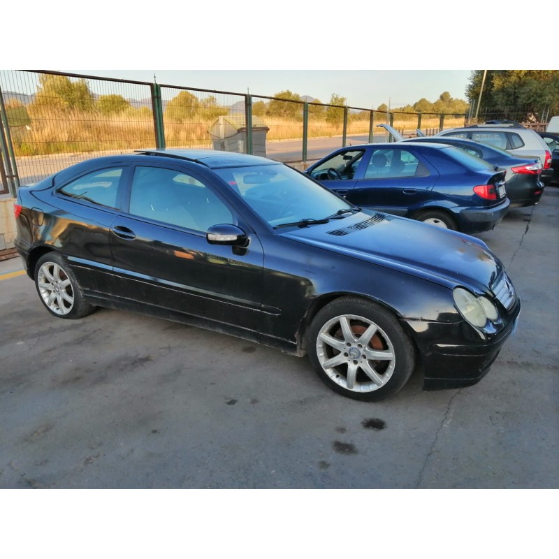 mercedes-benz clase c coupé (cl203) del año 2001