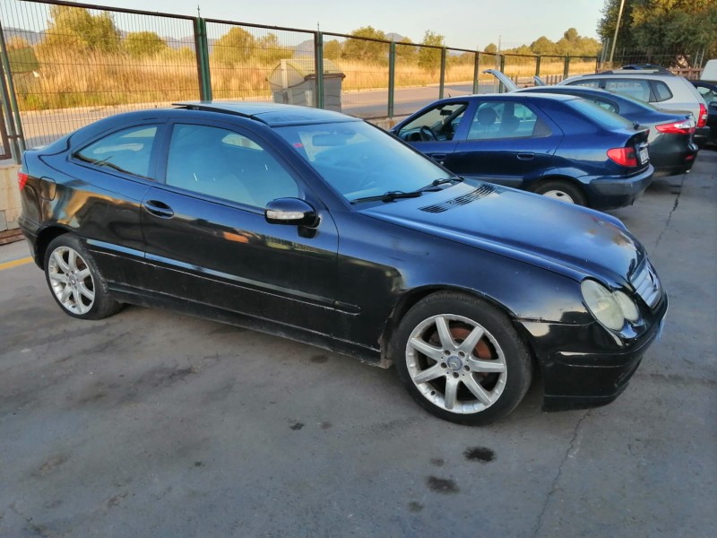 mercedes-benz clase c coupé (cl203) del año 2001