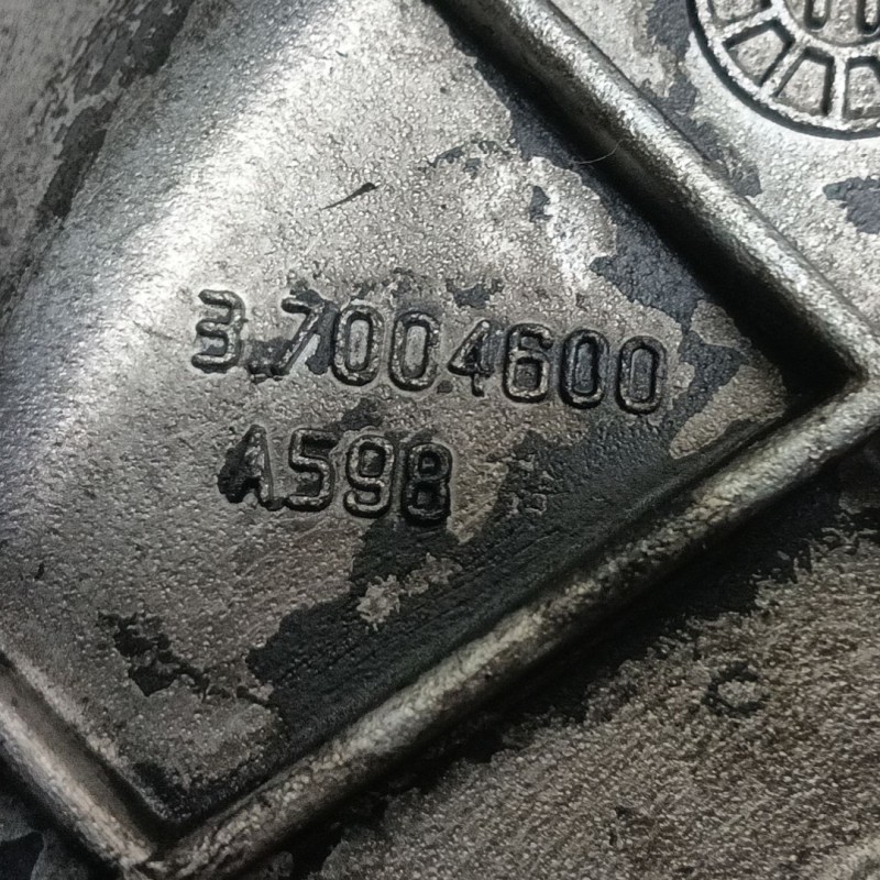 Recambio de tapa distribucion para opel corsa d expression referencia OEM IAM   