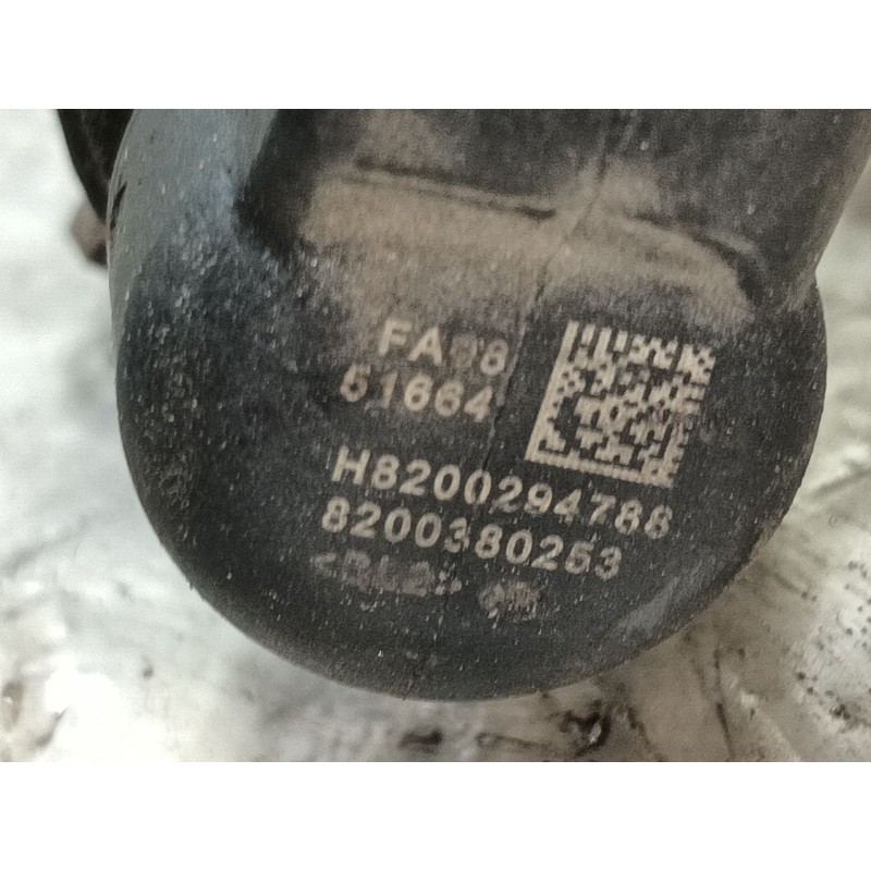 Recambio de inyector para renault megane ii berlina 5p confort authentique referencia OEM IAM   