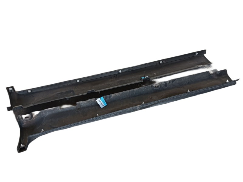 Recambio de faldon lateral para ford kuga i 2.0 tdci 4x4 referencia OEM IAM  8V41S10155AC 