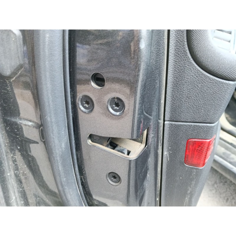 Recambio de cerradura puerta delantera izquierda para ford focus iii 1.0 ecoboost referencia OEM IAM 2070970  