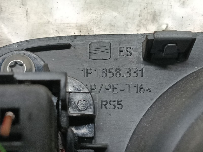 Recambio de warning para seat leon (1p1) 1.9 tdi referencia OEM IAM   