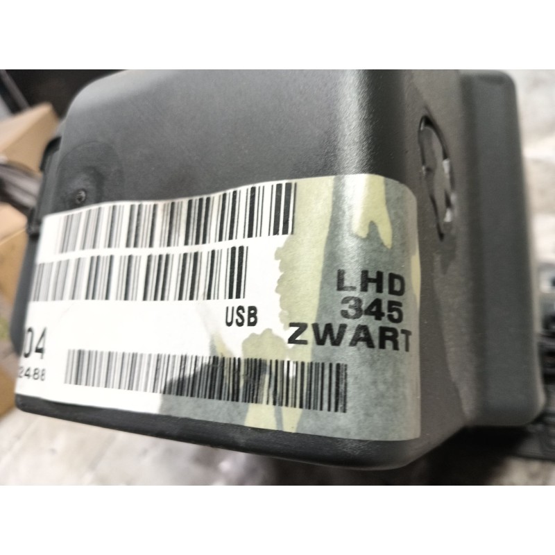 Recambio de guantera para ford mondeo ber. (ca2) trend referencia OEM IAM   