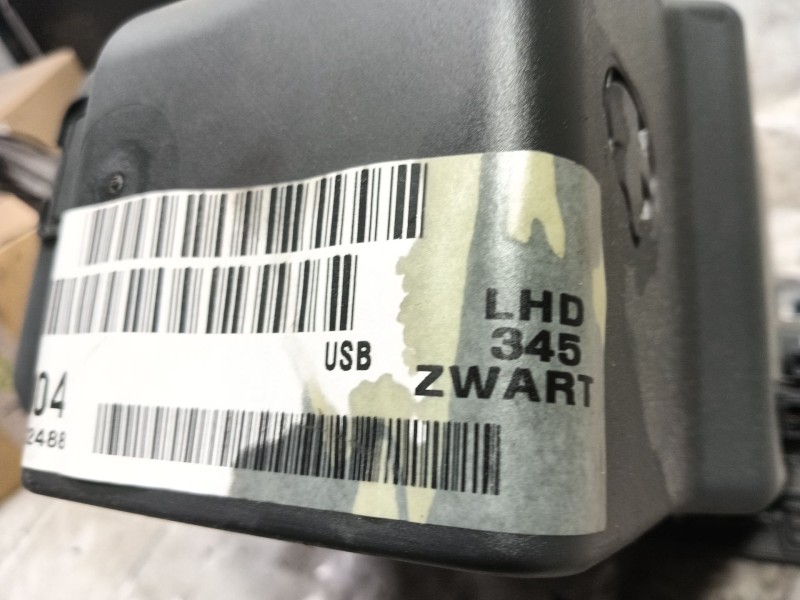 Recambio de guantera para ford mondeo ber. (ca2) trend referencia OEM IAM   